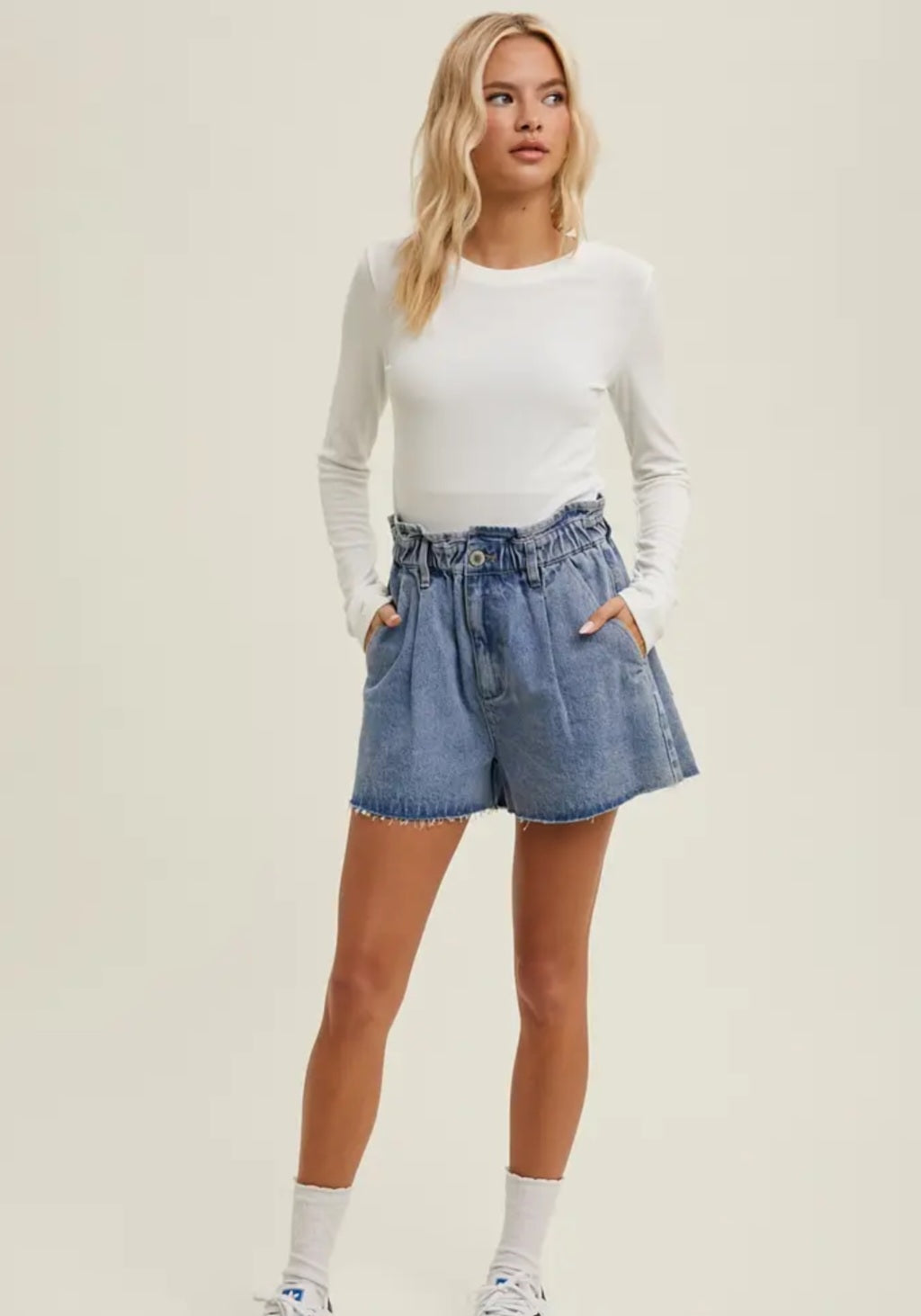 Round Neck Fitted Ribbed Knit Top
