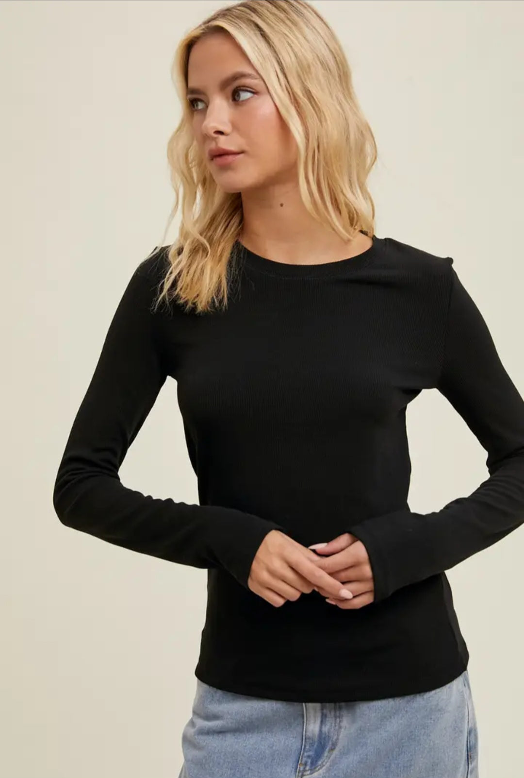 Round Neck Fitted Ribbed Knit Top