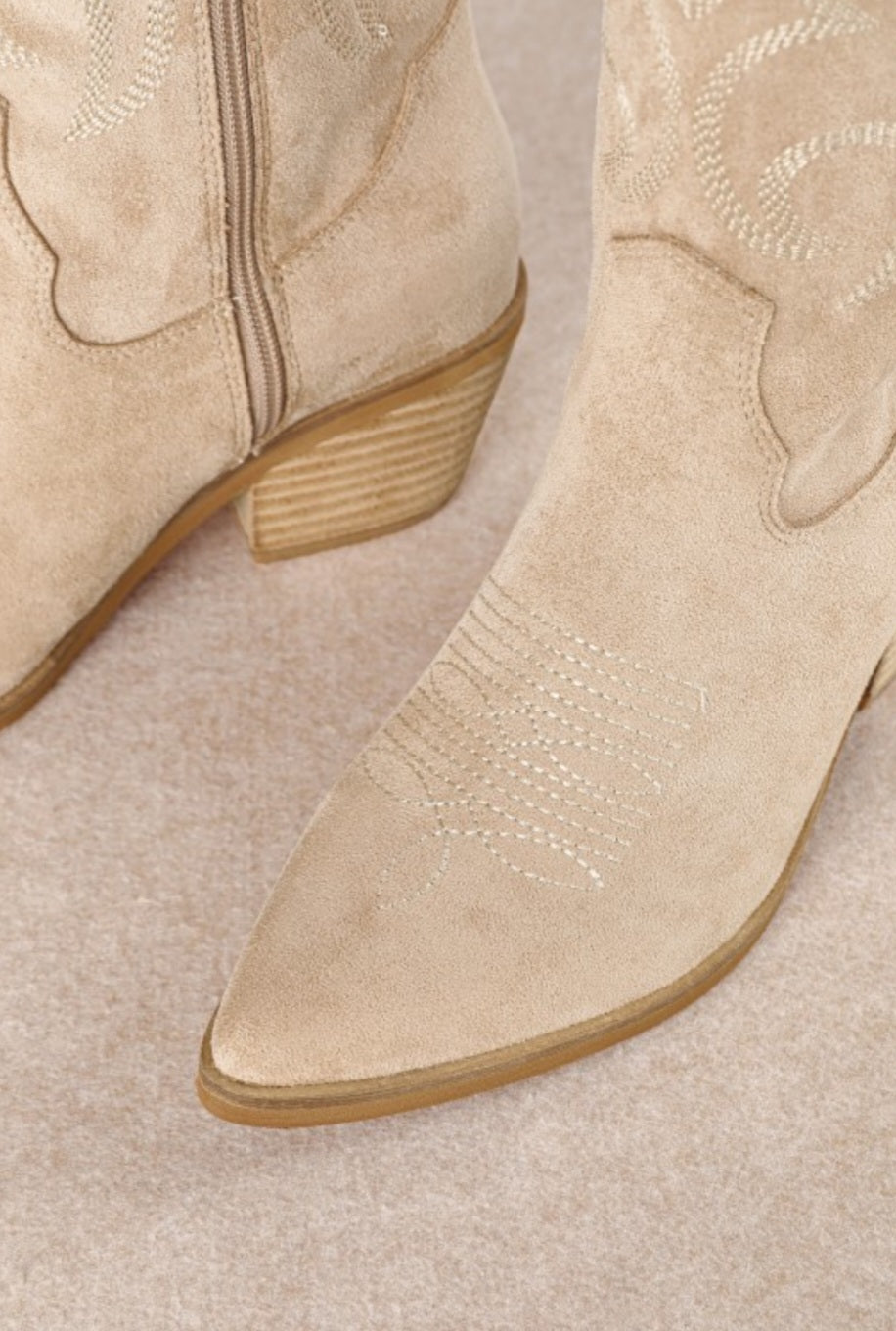 Giada- Embroidered Knee-high Cowgirl Boots