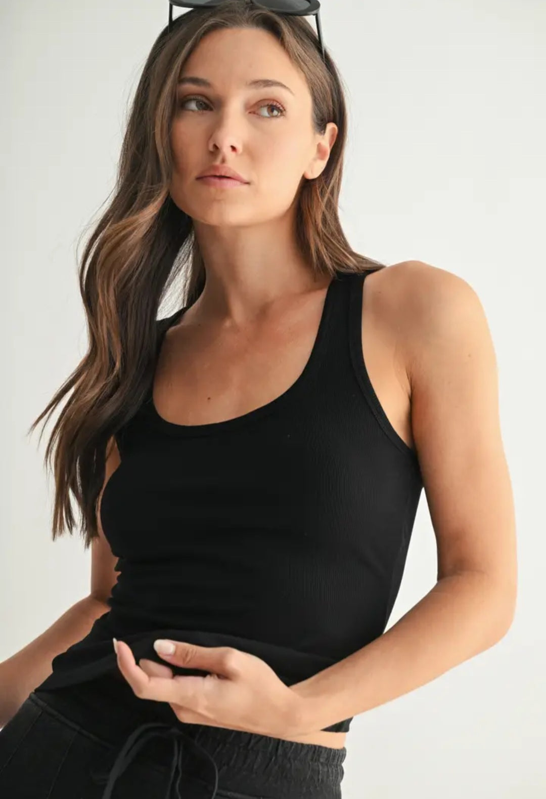 Slim Fit Scoop Neck Tank Top