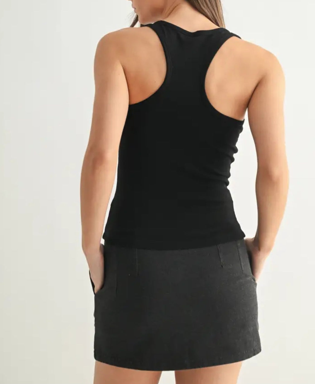 Slim Fit Scoop Neck Tank Top