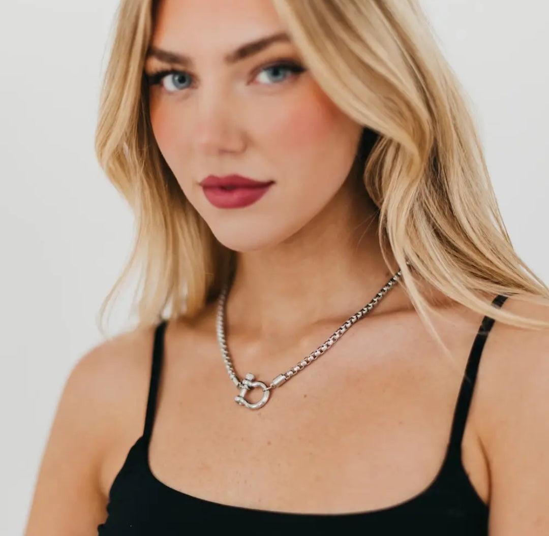 Lucky Me Horseshoe Toggle Necklace Waterproof