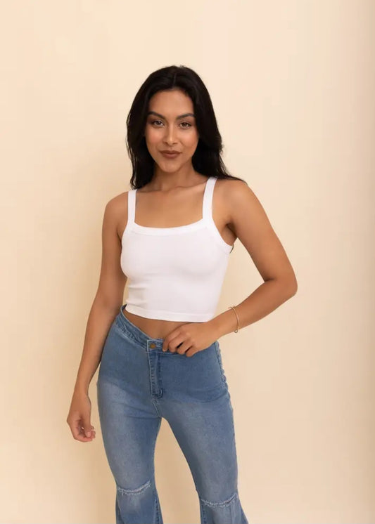 Versatile No-Seam Tank Top