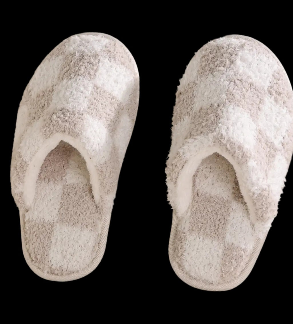 Local Beach Checker Cozy
Slippers