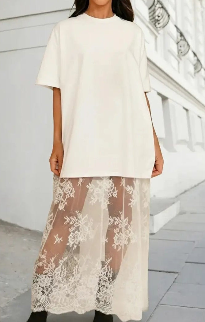 Short Sleeve Maxi Dress & Lace Black / White