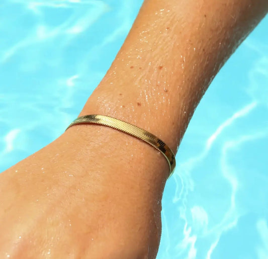 18K Gold Herringbone Chain Bracelet