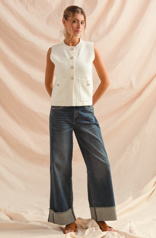 Washed Denim Wide Jeans With Frayed Cut Roll Up