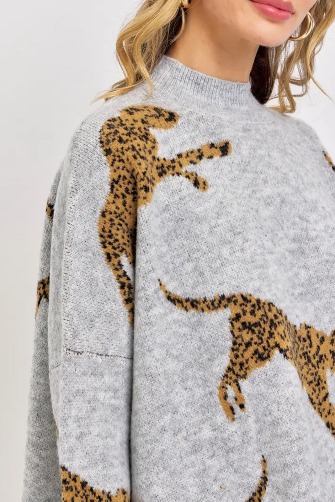 Leopard Patterned Oversize Knit Sweater