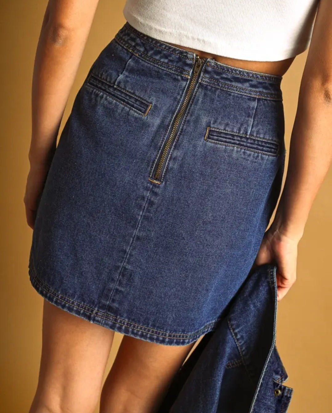 Button Front Detailed Indigo Denim Skirt