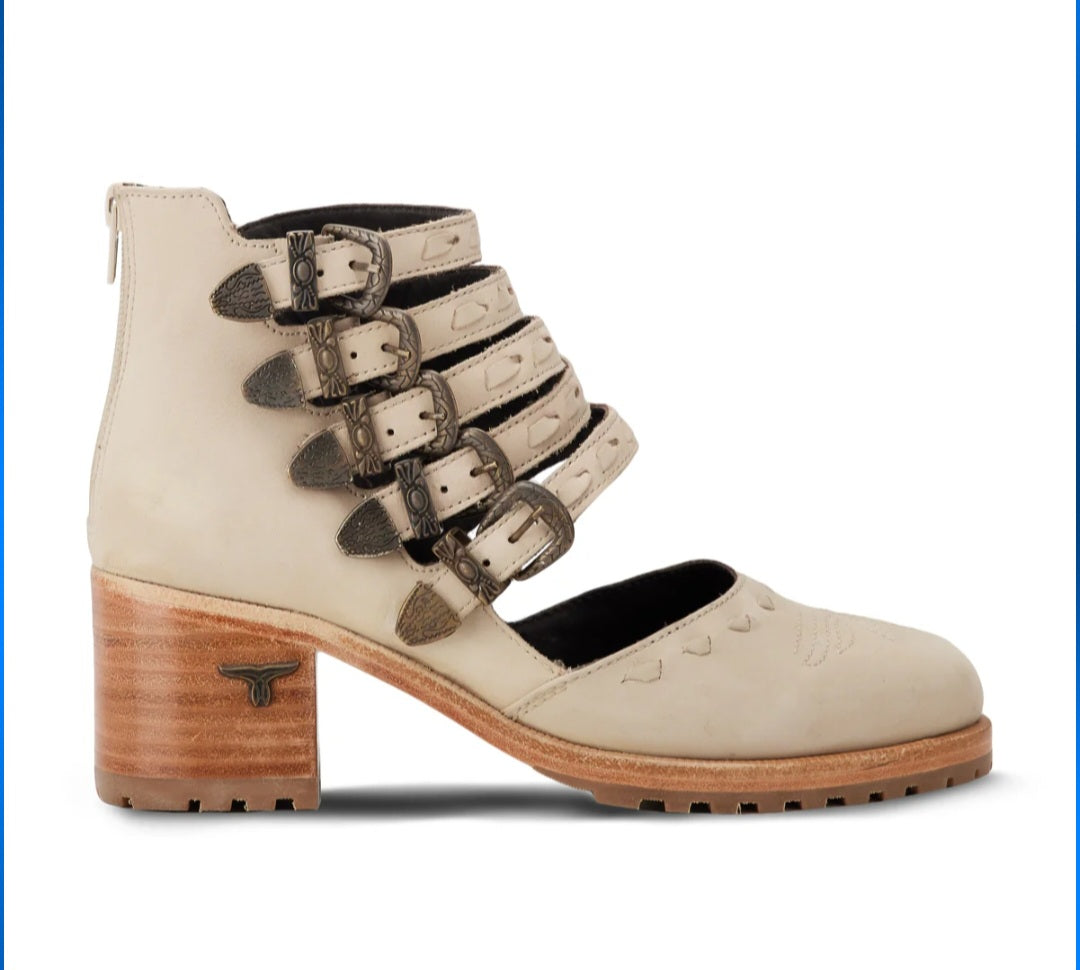 LANE BOOTS
WESTANGO HEEL